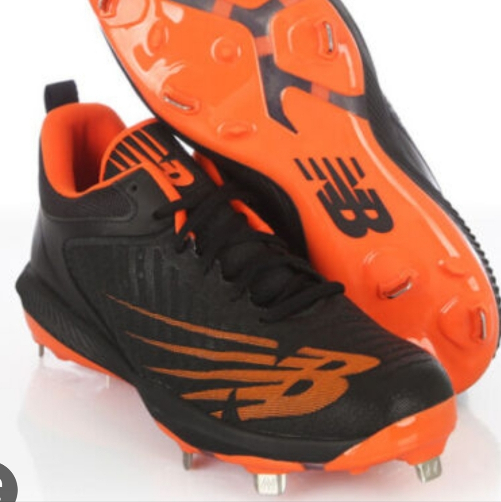 New Balance Men's 9.5 Metal Spike Cleats